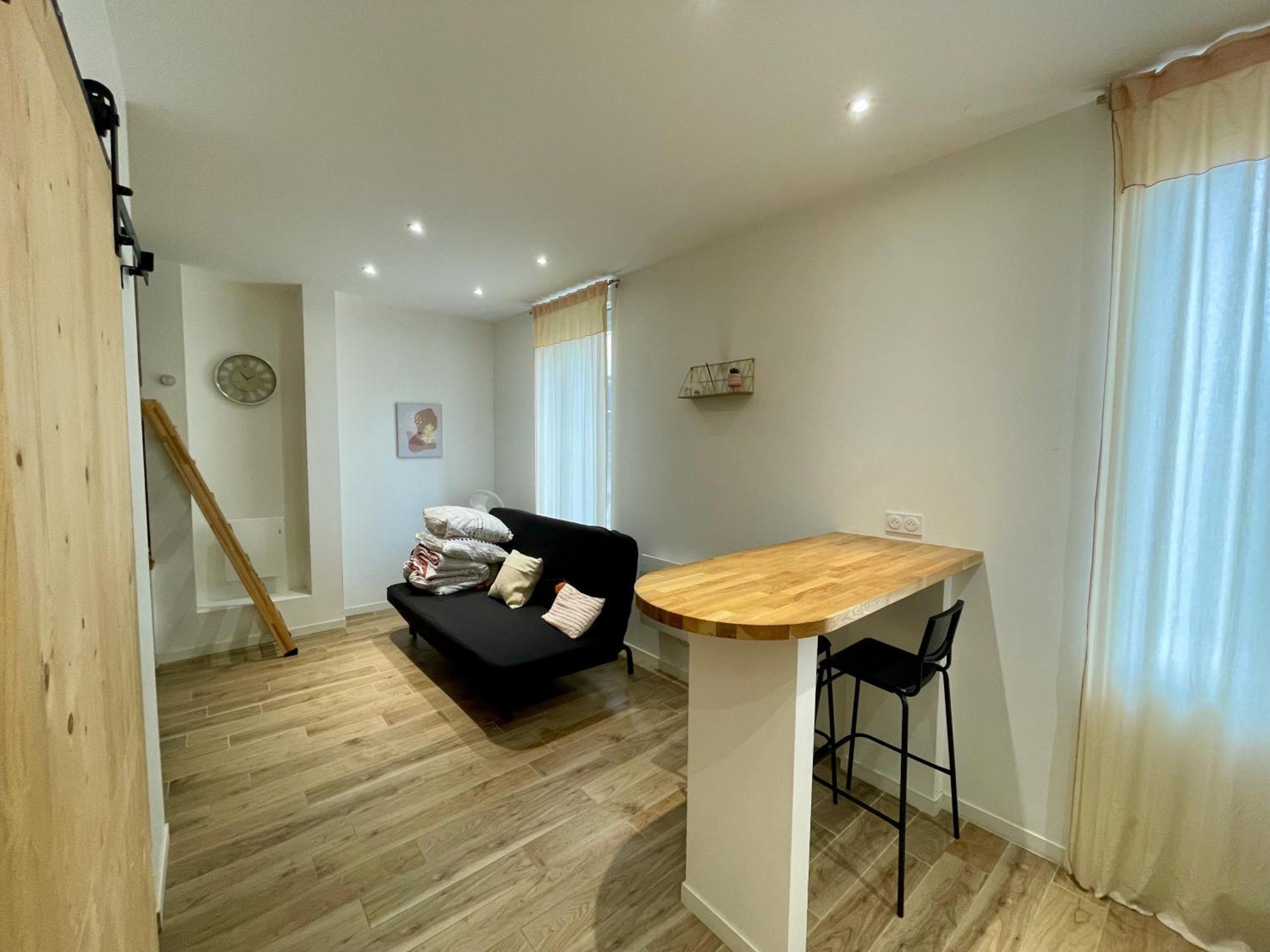 Studio Cosy, 2 Pas Gare De Tours Exterior foto